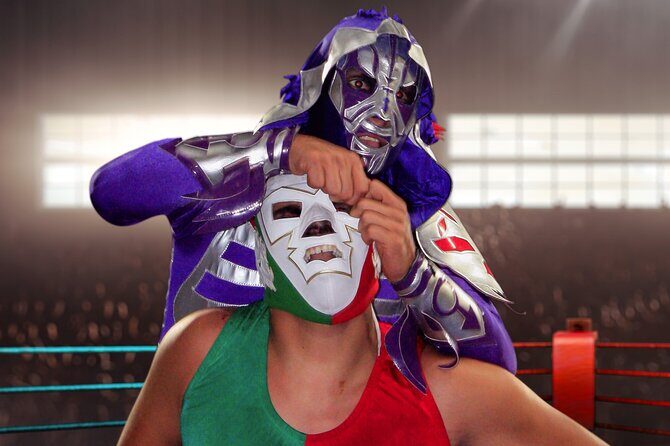 Mexican Lucha Libre Experience in Cozumel, Tacos and Margaritas - The Match, Meet-and-Greet, and Audience Interaction
