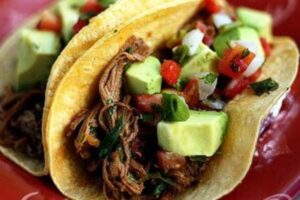 Mexican Street Food Crawl in Playa del Carmen - Meeting downtown and getting out of the tourist lane