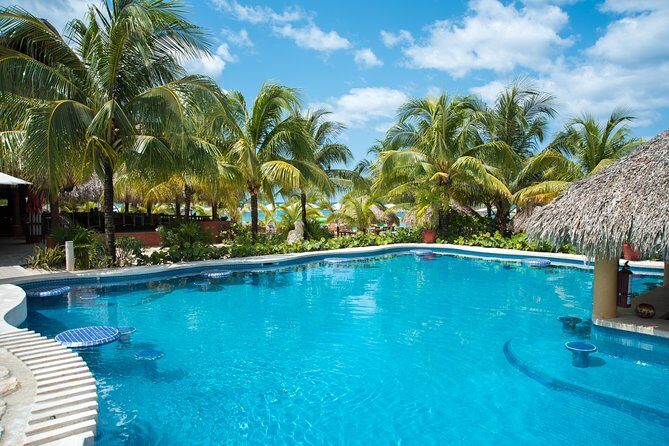 Mr. Sanchos Beach Club All-Inclusive Day Pass - The food plan: buffet on the sand, plus palapas