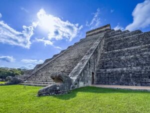 Playa del Carmen: Chichen Itza Early Tour with Expert Guide - The Drive to Chichén Itzá: Plan for Time, Not for Comfort