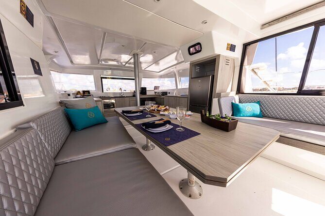 Private 40' Bali Catamaran – Drinks & Food Included - Who should book this private catamaran charter (and who might not love it)