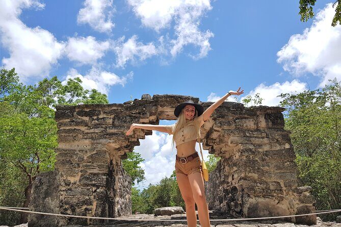 Private Half Day Cultural Tour to Mayan Ruins and Cenote - Cozumel’s First-Mass Story and the Gonzalo Guerrero Monument