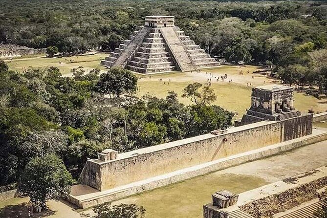 Private Tour to Chichen Itza, Cenote Oxman and Valladolid - H2: Cenote Oxman in Valladolid—Clear Water, Old Rock, Real Relax Time