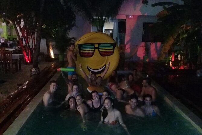 Social Pubcrawl Barcrawl Tulum - Meeting Point Reality: Where to Start and How to Avoid Confusion