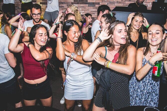 Social Pubcrawl Barcrawl Tulum - Who This Tulum Pub Crawl Fits Best