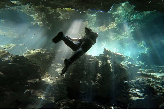 Tour to Tulum and Cenote Swimming with Turtles from Tulum - Tulum Archaeological Site: Two Hours With Sea Views and Mayan Structures