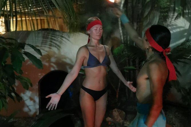 Traditional and ancestral Temazcal experience - Entering the Temazcal: Navel Circle, Volcanic Stones, and Herbal Steam