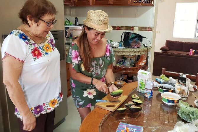 Traditional Family Kitchen in Cozumel - Starting at the Municipal Market: Picking Flavor, Not Guessing