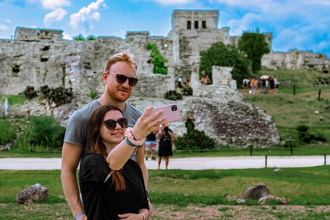 Tulum Guided Tour, Magical Cenote, Lagoon Snorkeling and Beachside Lunch - Stop 2: Yal-ku Lagoon Snorkeling in a Fresh-Salt Mix