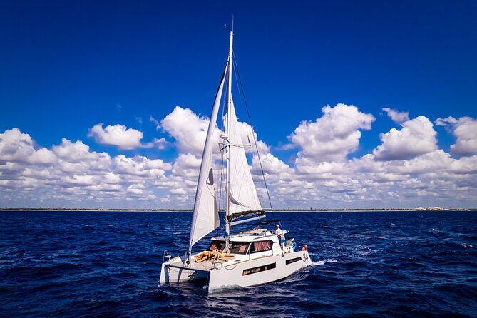 Tulum: Luxury Sail & Snorkel – All Inclusive 34' Catamaran - Snorkeling and swimming in sheltered Caribbean shallows