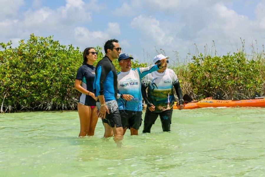 Tulum: Sian Ka'an Biosphere Reserve Kayak Tour - The Mayan palapa breakfast: fuel with real local flavors