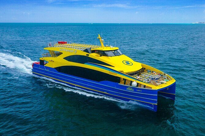 Ultramar Ferry, Regular round ticket, Playa del Carmen-Cozumel - Onboard comfort: clean boat, lots of space, and live entertainment when it’s running