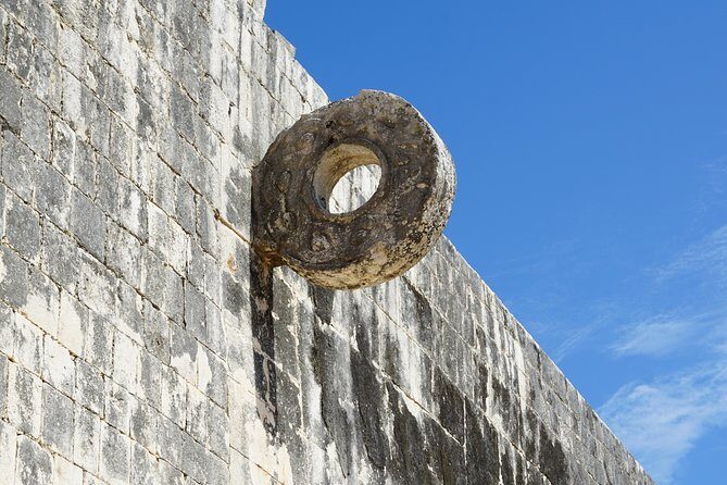VIP Chichen Itza Private Tour - Valladolid lunch in the main square: local food without the trap