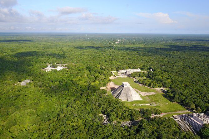VIP Chichen Itza Private Tour - Luxury Car - Who this private VIP Chichén Itzá day fits best