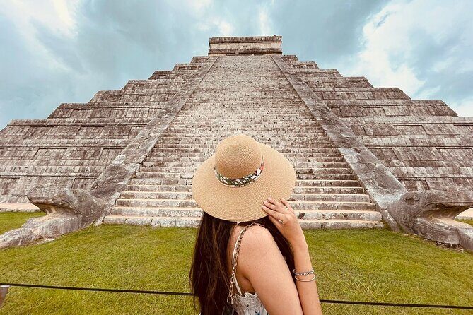 VIP Chichen Itza Private Tour - Luxury Car - Luxury car pickup from Playa del Carmen and the Riviera Maya